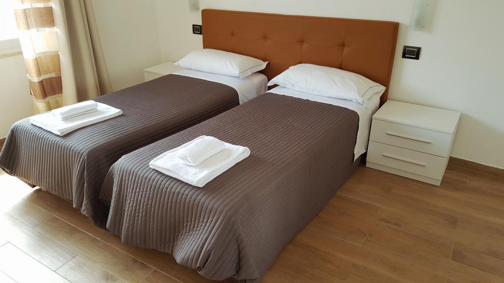 Luce Di Luna Luxury Suites Рим Экстерьер фото