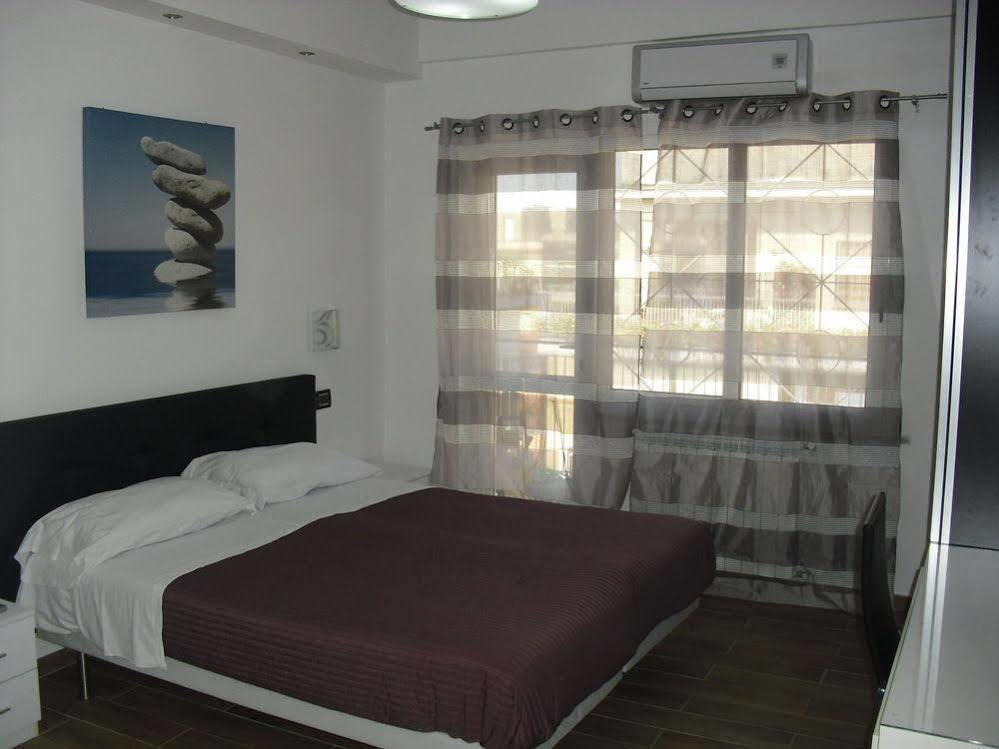 Luce Di Luna Luxury Suites Рим Экстерьер фото